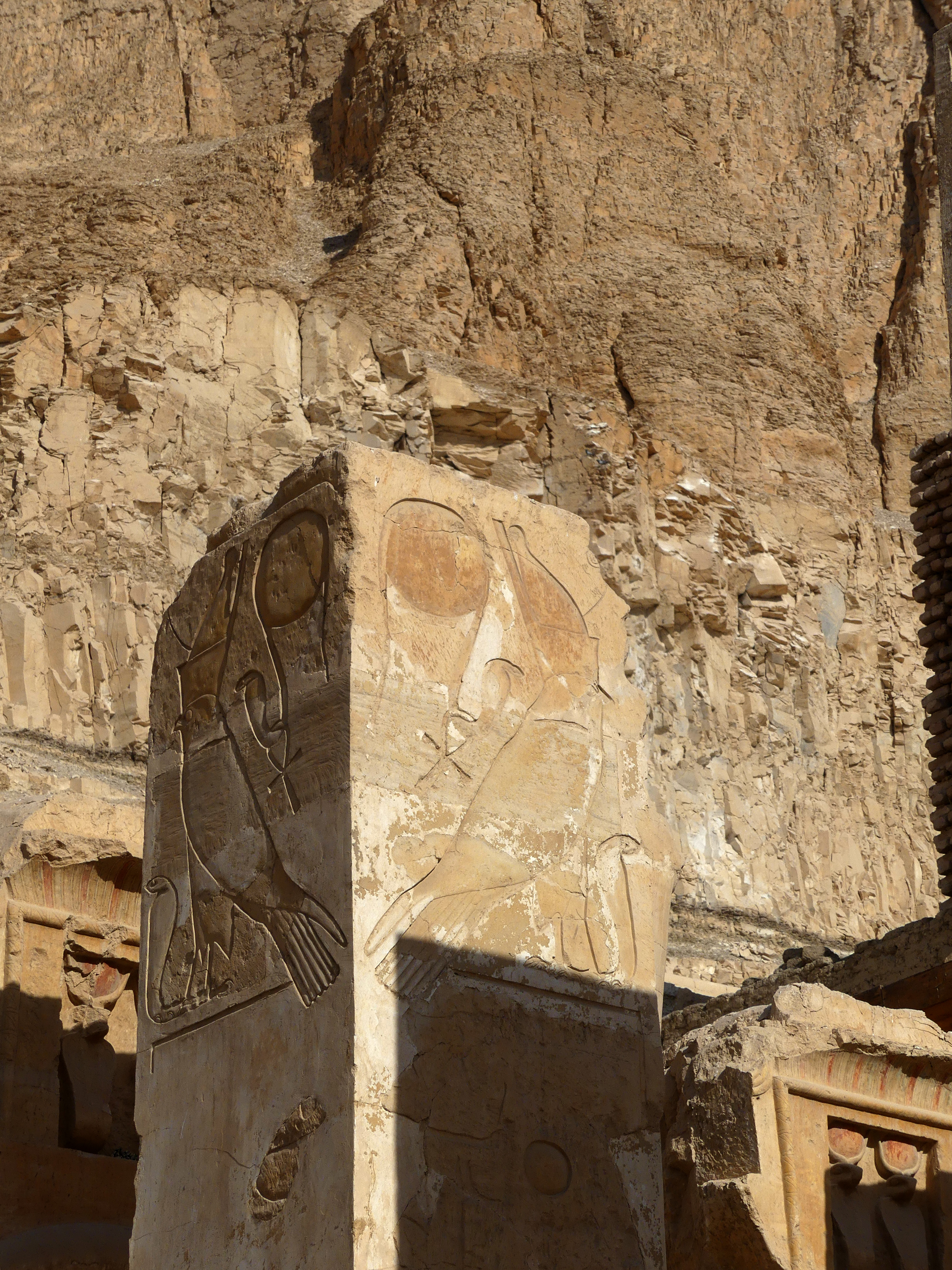 Hathor capital column closeup