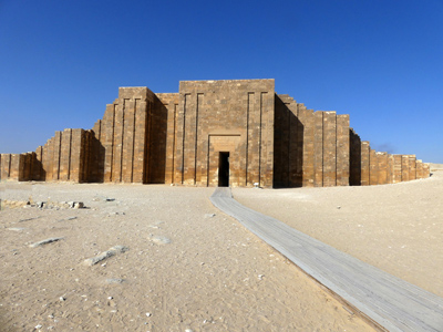 enclosure wall